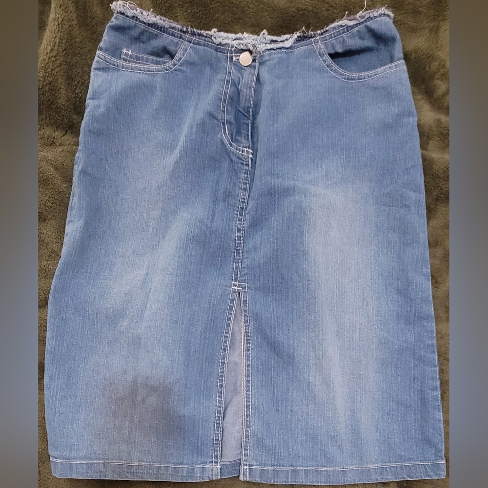 Vintage Charlotte Russe denim skirt with front A-line split
